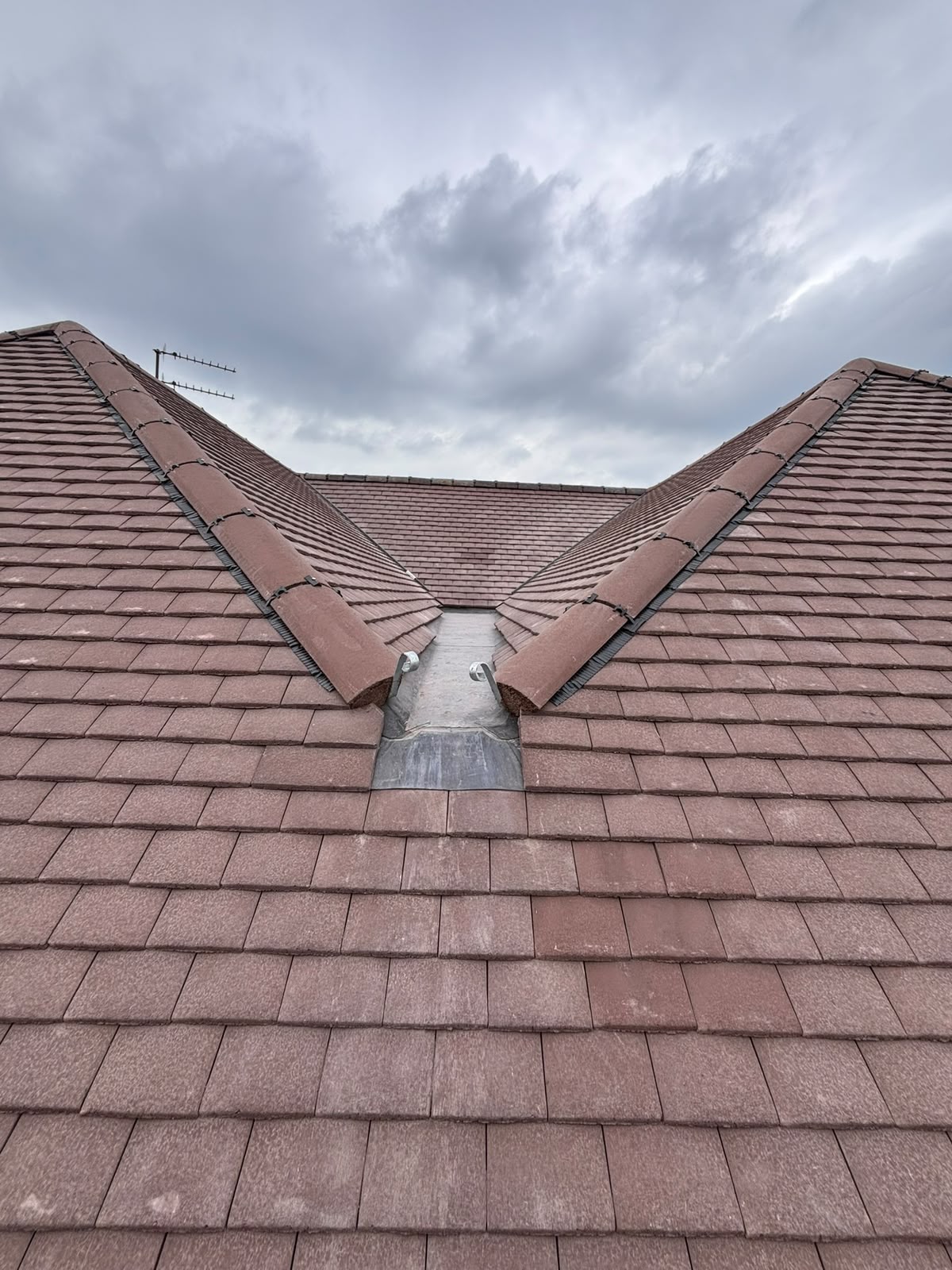JJ Roofing Specialist in Gloucester